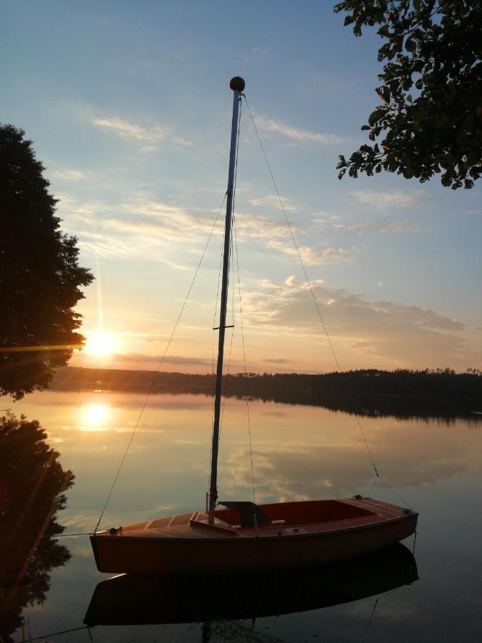 Instytut Wypoczynku - Domki Nad Jeziorem Mausz Sulęczyno Buitenkant foto
